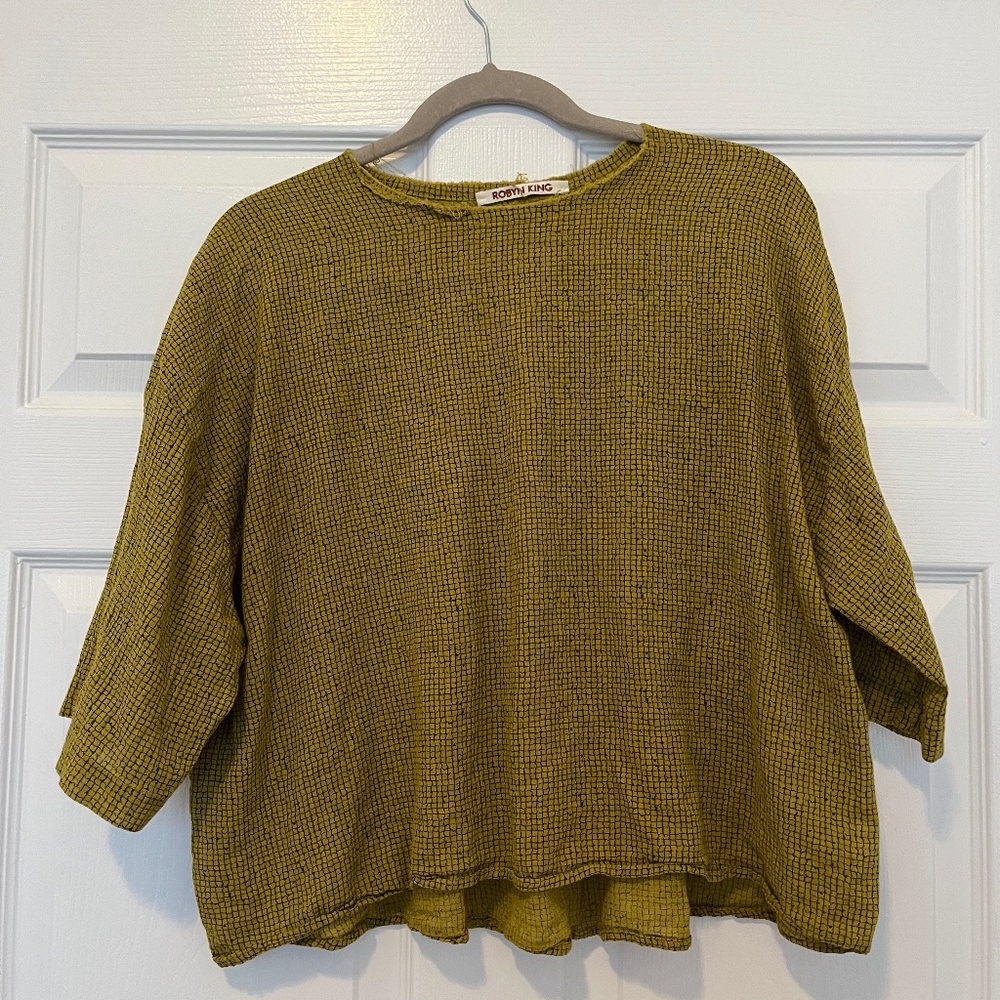 Mustard color Boxy Top / Boxy Tee in XS/S